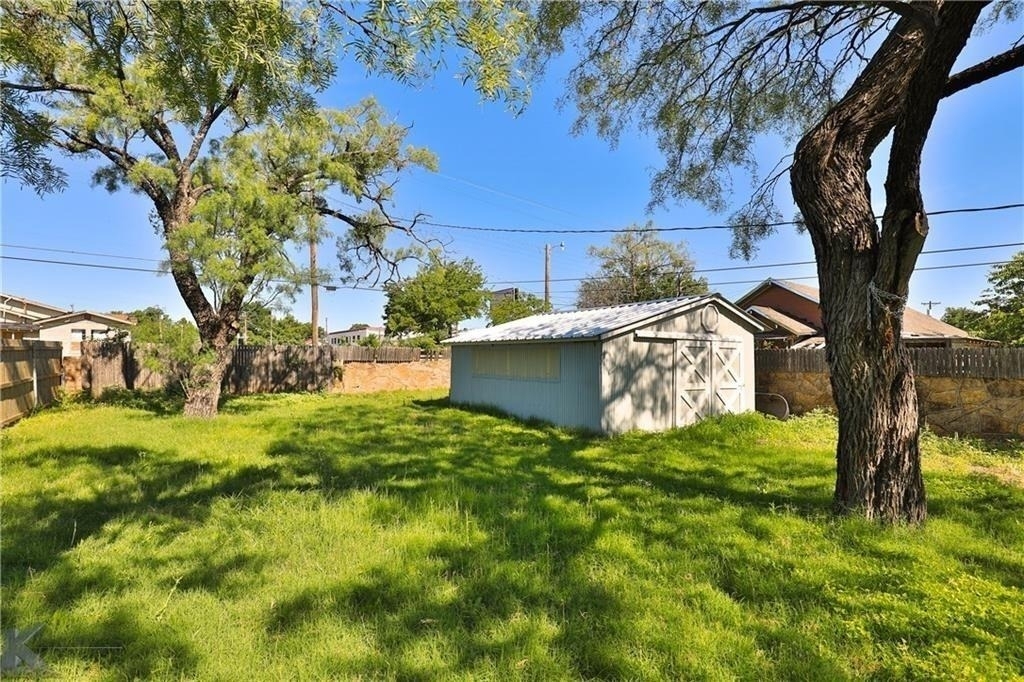 418 Elm Street - Photo 10