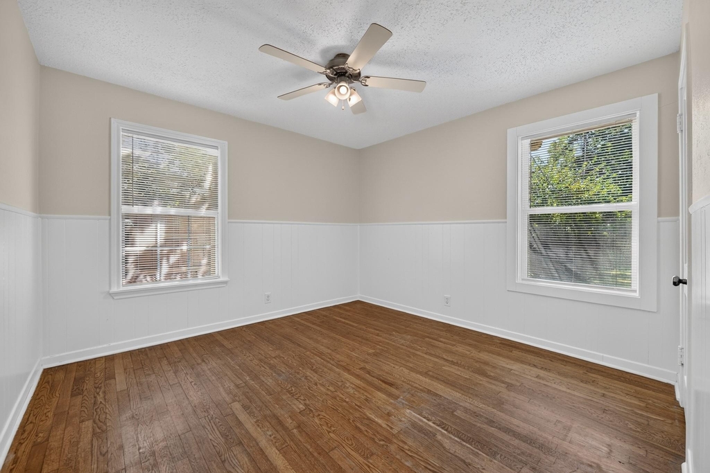 2358 Norwood Drive - Photo 22