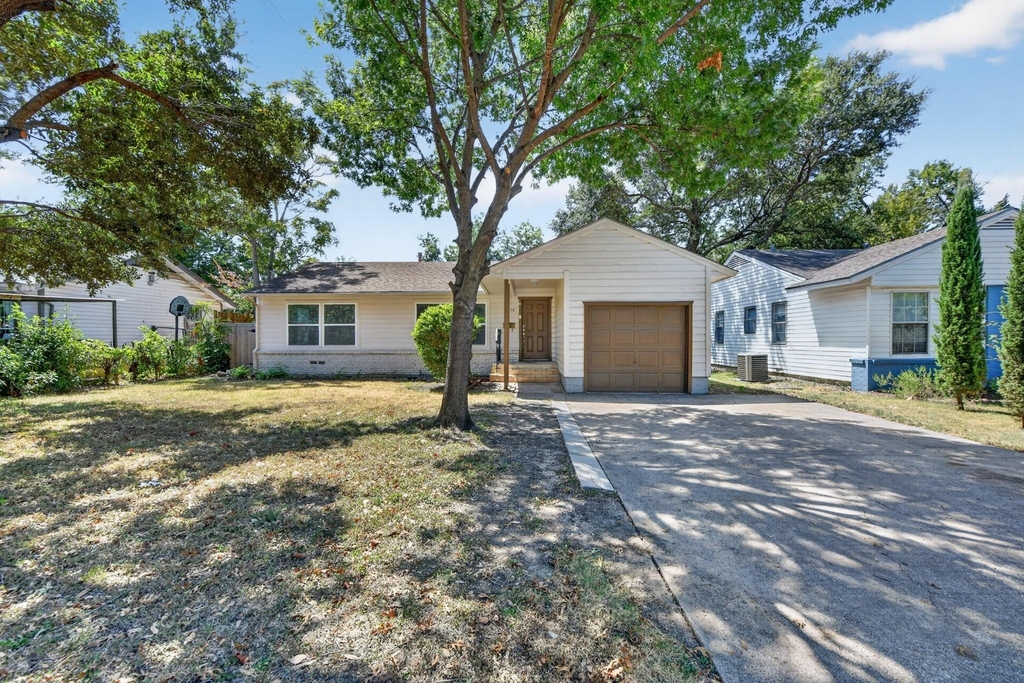 2358 Norwood Drive - Photo 0