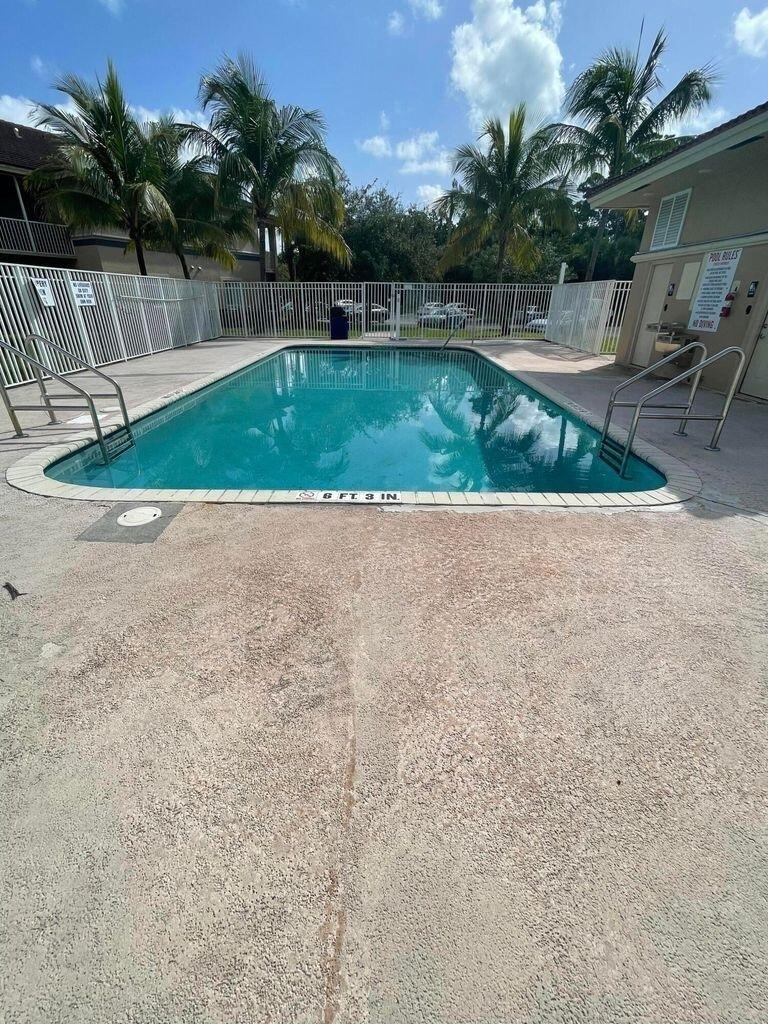 1165 Golden Lakes Boulevard - Photo 27