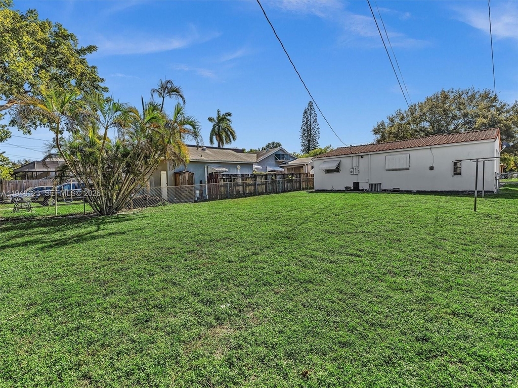 2539 Cleveland Street - Photo 13