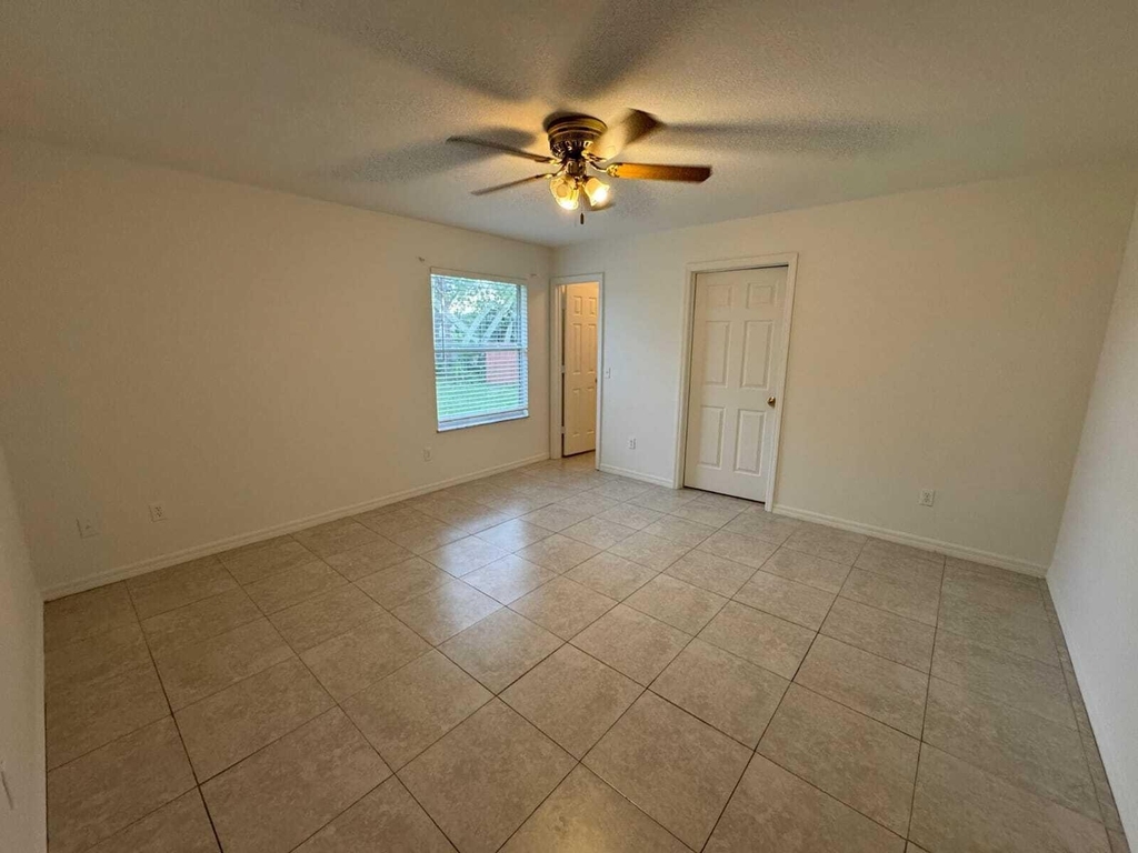 865 17th Lane Sw - Photo 5