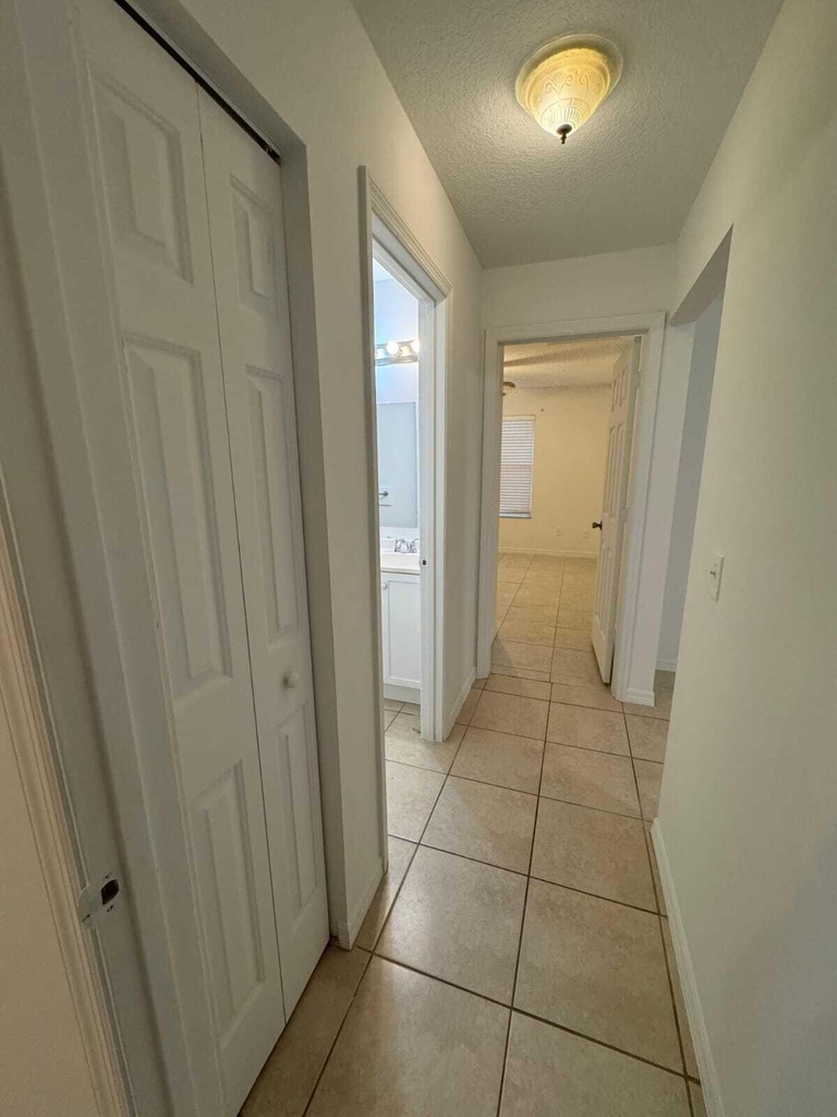 865 17th Lane Sw - Photo 8