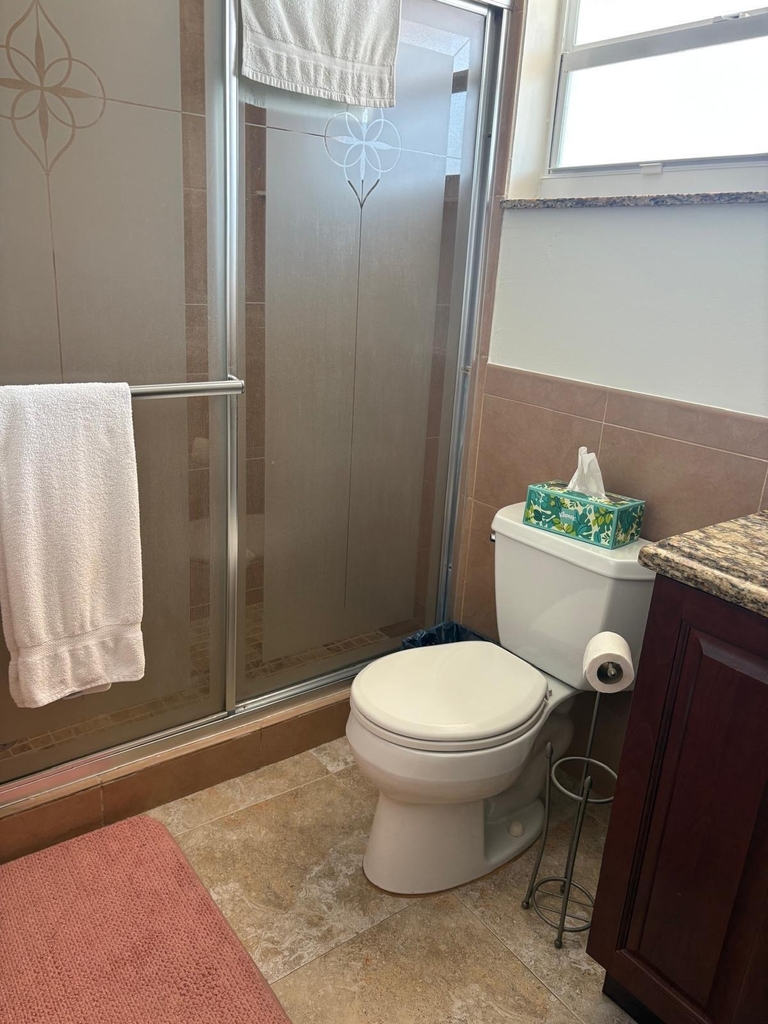 711 Lori Drive - Photo 3