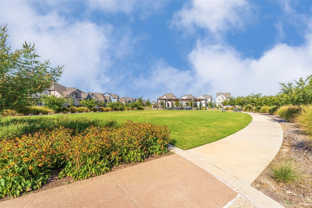 905 Carnation Drive - Photo 26