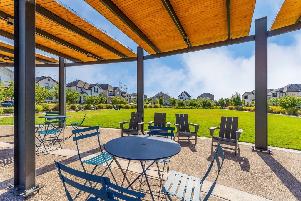 905 Carnation Drive - Photo 29