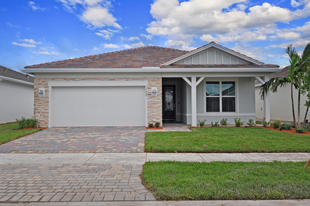 13609 Sw Vermillion Circle - Photo 0