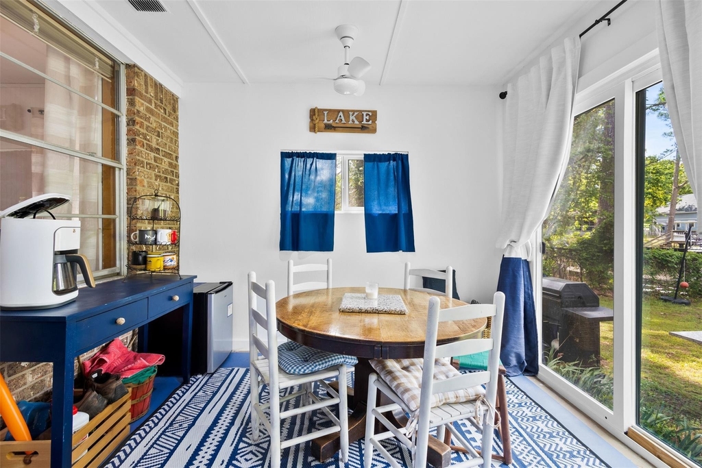 111 Island Park Drive - Photo 16