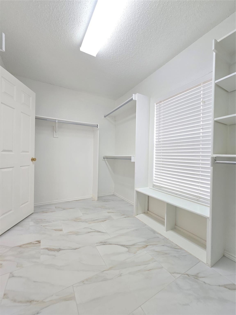 10512 Napa Valley Drive - Photo 17