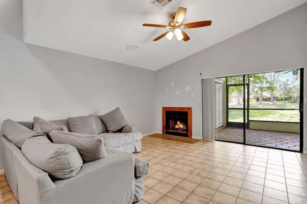 22312 Whistling Pines Lane - Photo 14