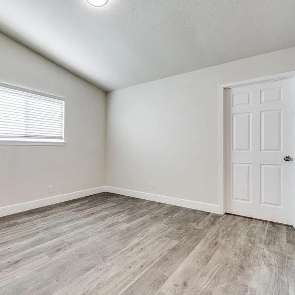 3709 Hilton Drive - Photo 16