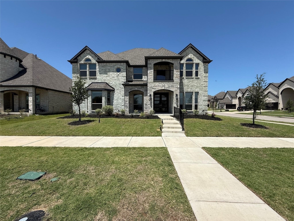 14697 Valley Trail - Photo 0