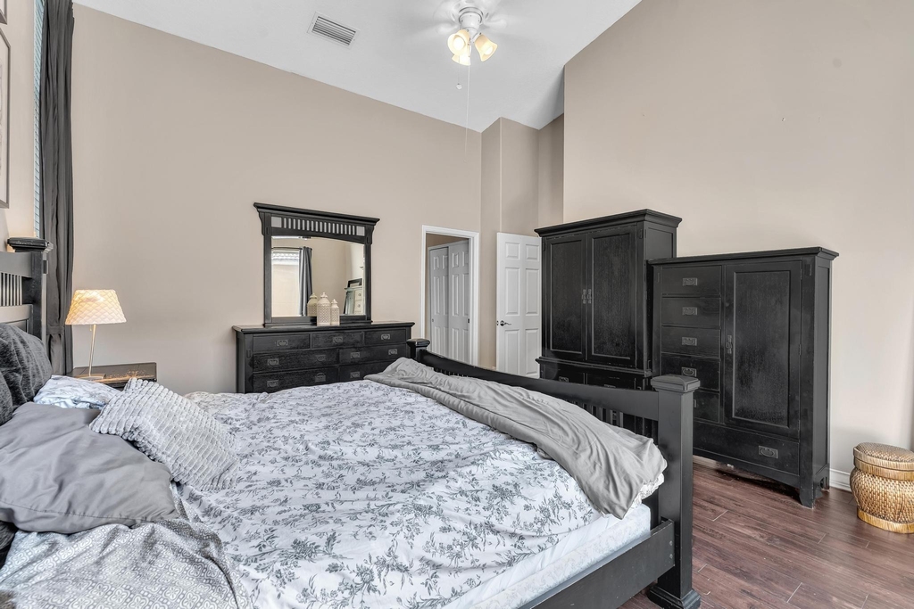 5828 Nw 121st Avenue - Photo 32
