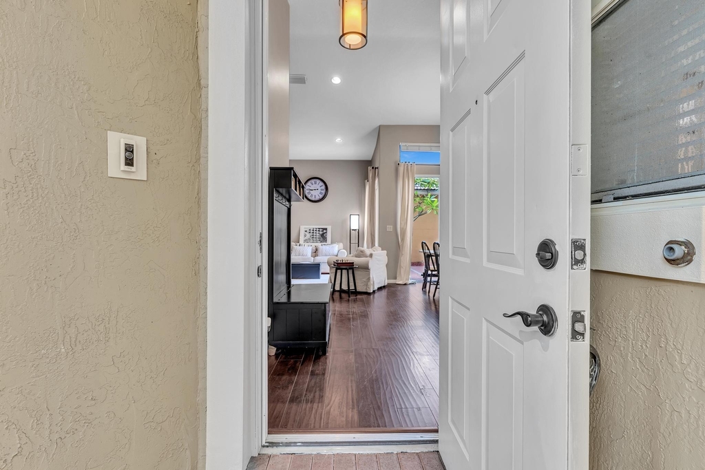 5828 Nw 121st Avenue - Photo 5
