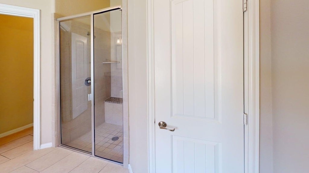 700 Shrewsbury Place - Photo 17