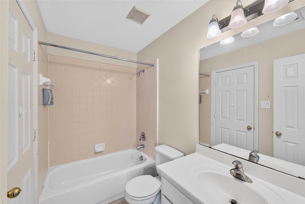 8701 Mandevilla Drive - Photo 27