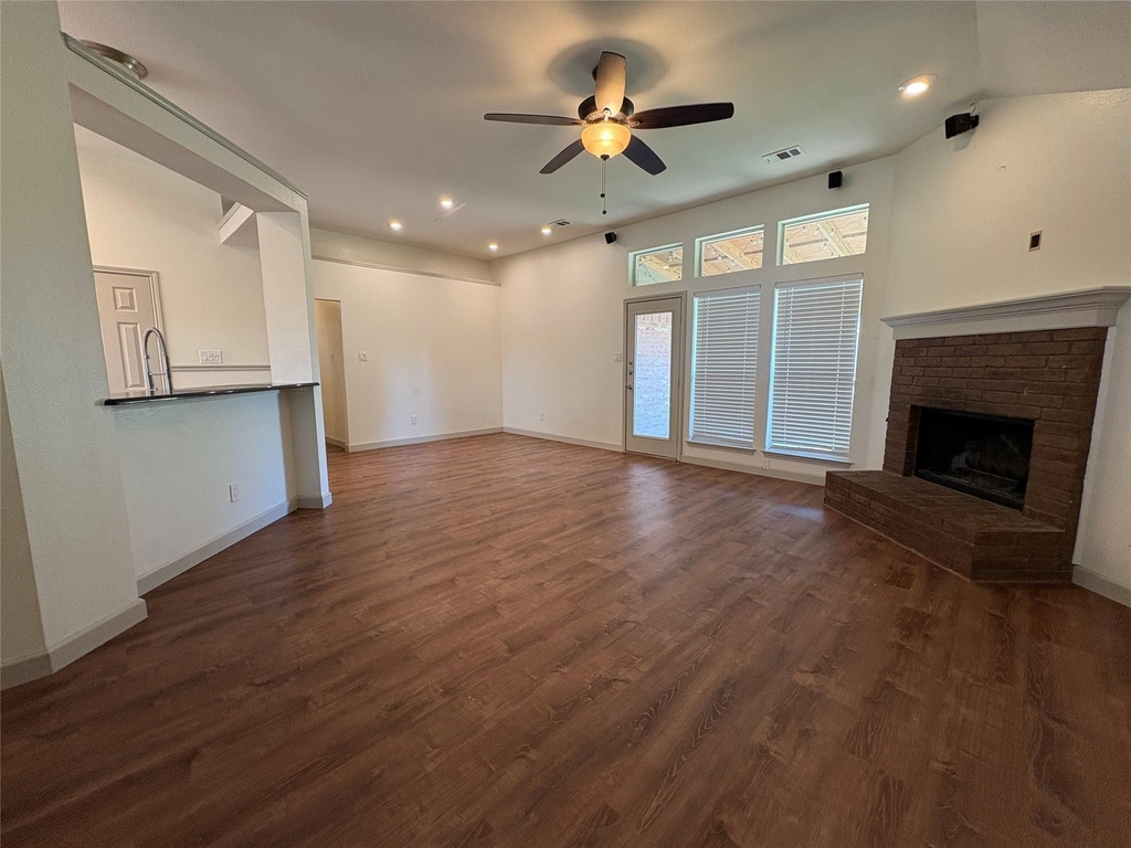 3037 Wren Lane - Photo 4