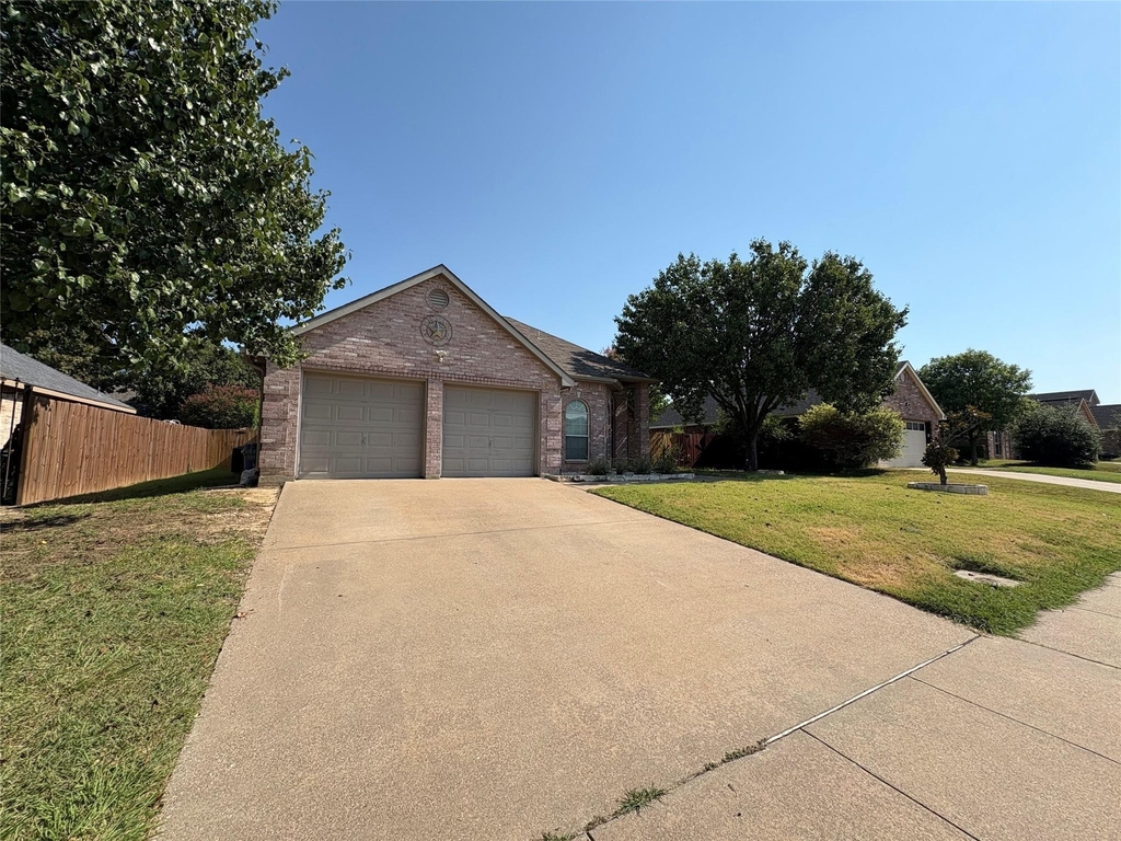 3037 Wren Lane - Photo 1