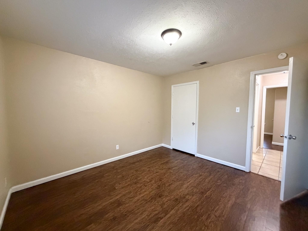 1211 Old Bardwell Road - Photo 10