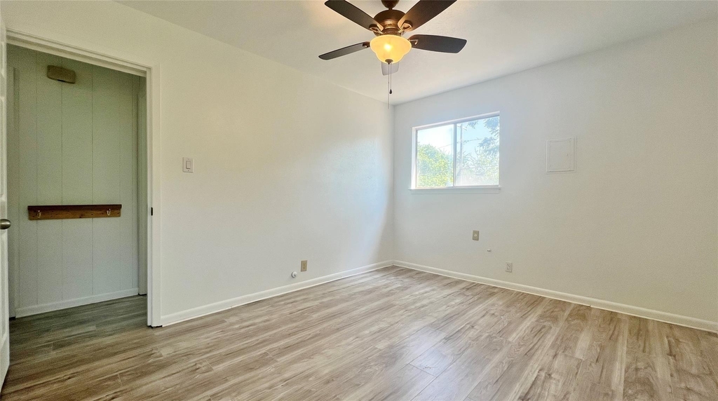 5429 Farnsworth Avenue - Photo 8