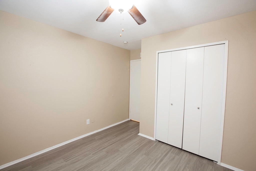 5308 Gates Drive - Photo 15