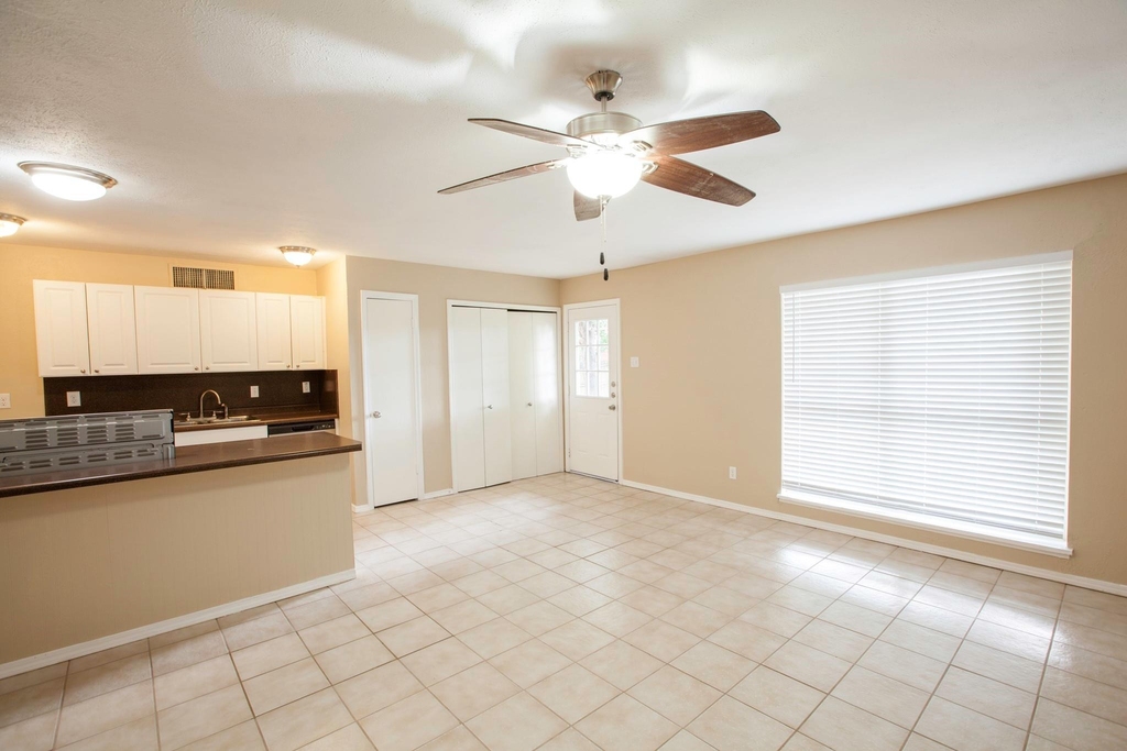 5308 Gates Drive - Photo 11