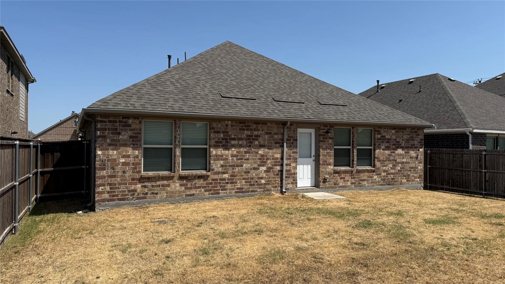 6204 Painswick Drive - Photo 3