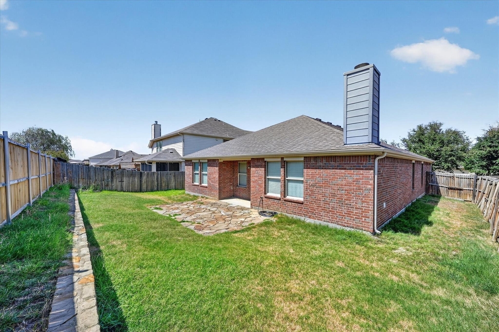 14911 Riverside Drive - Photo 17
