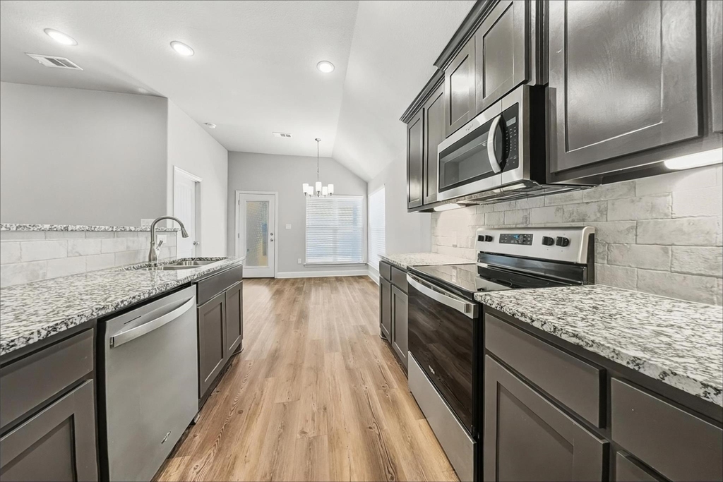 2816 Orchid Drive - Photo 4