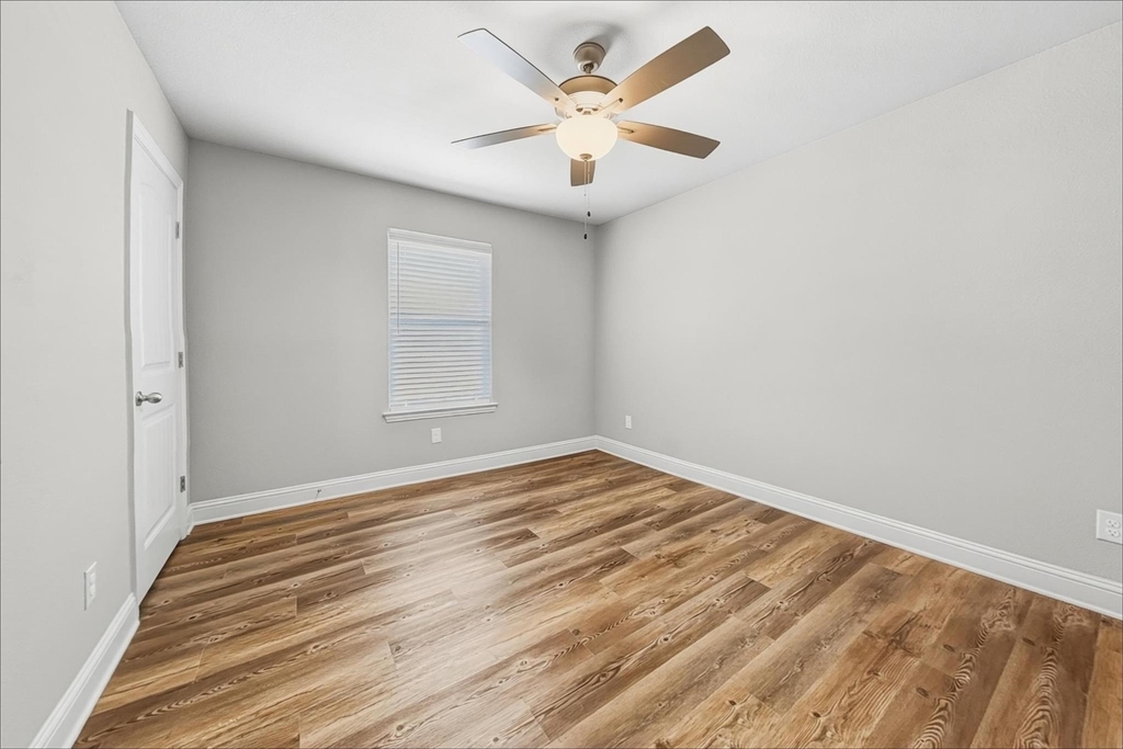 2816 Orchid Drive - Photo 11