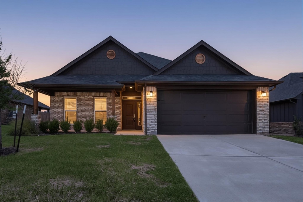 2816 Orchid Drive - Photo 1