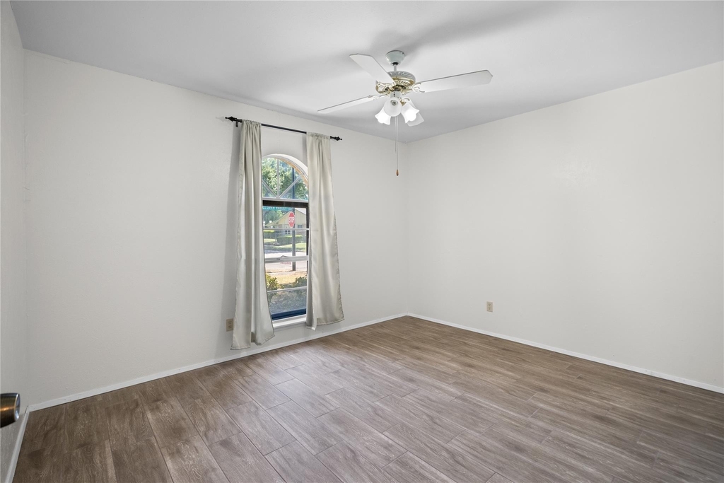 2801 Clover Valley Drive - Photo 8