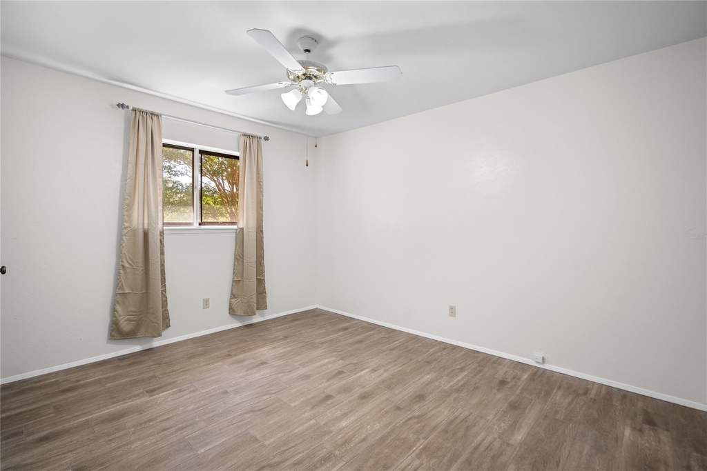 2801 Clover Valley Drive - Photo 10
