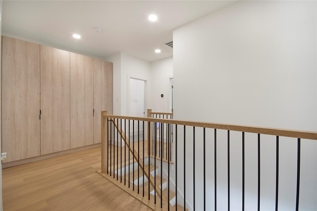 7336 Flyers Way - Photo 12