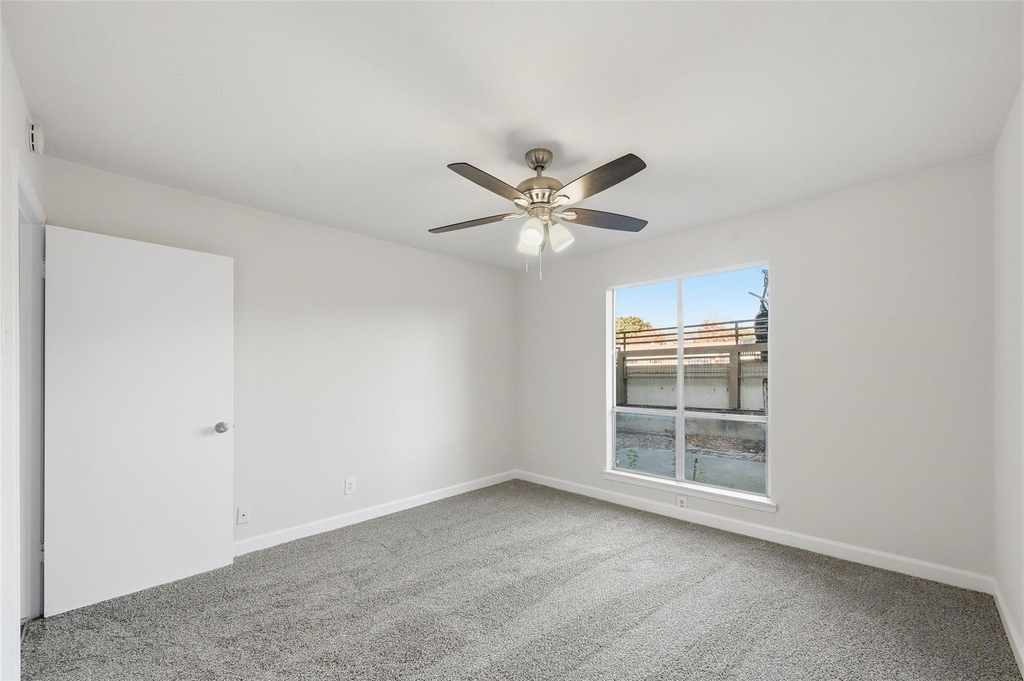 4859 Cedar Springs Road - Photo 23