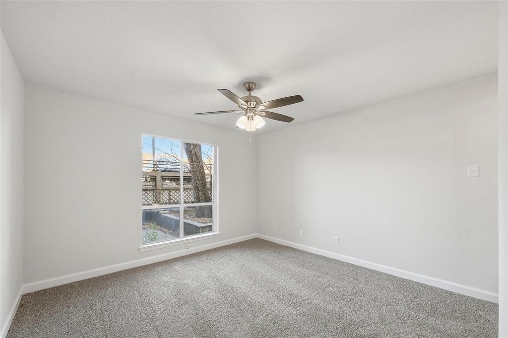 4859 Cedar Springs Road - Photo 20