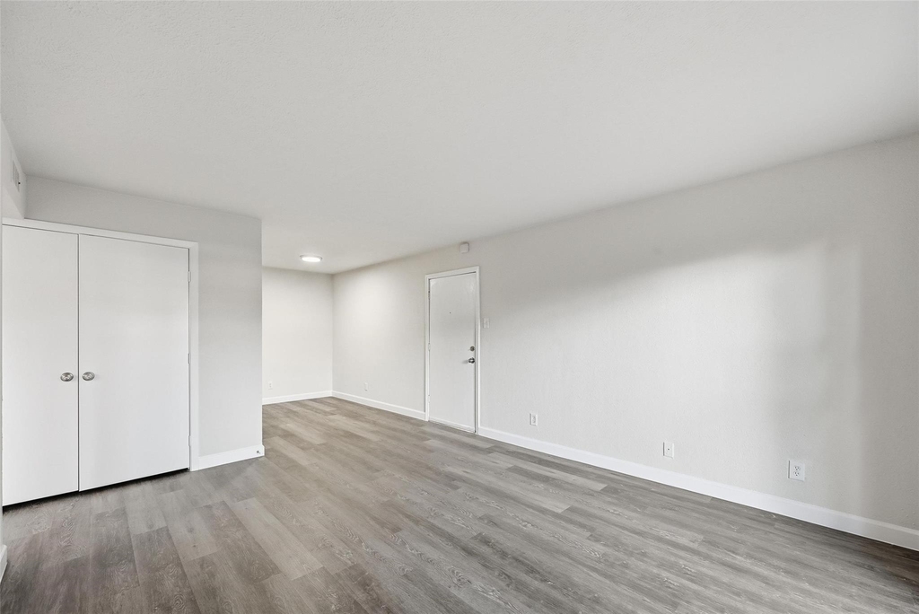 4859 Cedar Springs Road - Photo 13