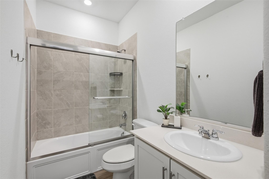 1121 Western Yarrow Avenue - Photo 6