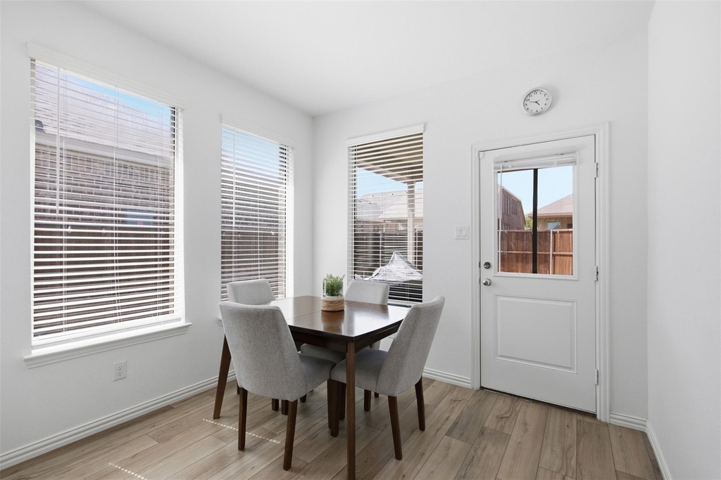 1121 Western Yarrow Avenue - Photo 17