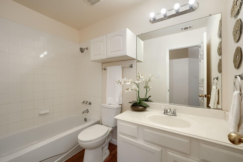3912 Releigh Court - Photo 21