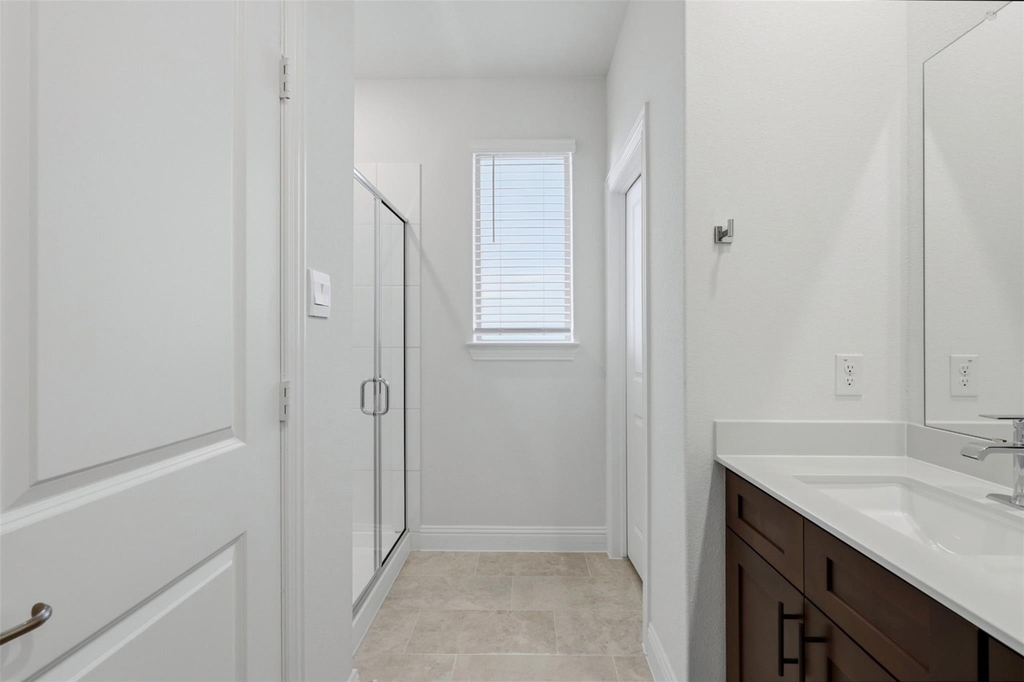 1566 Lake District Drive - Photo 15