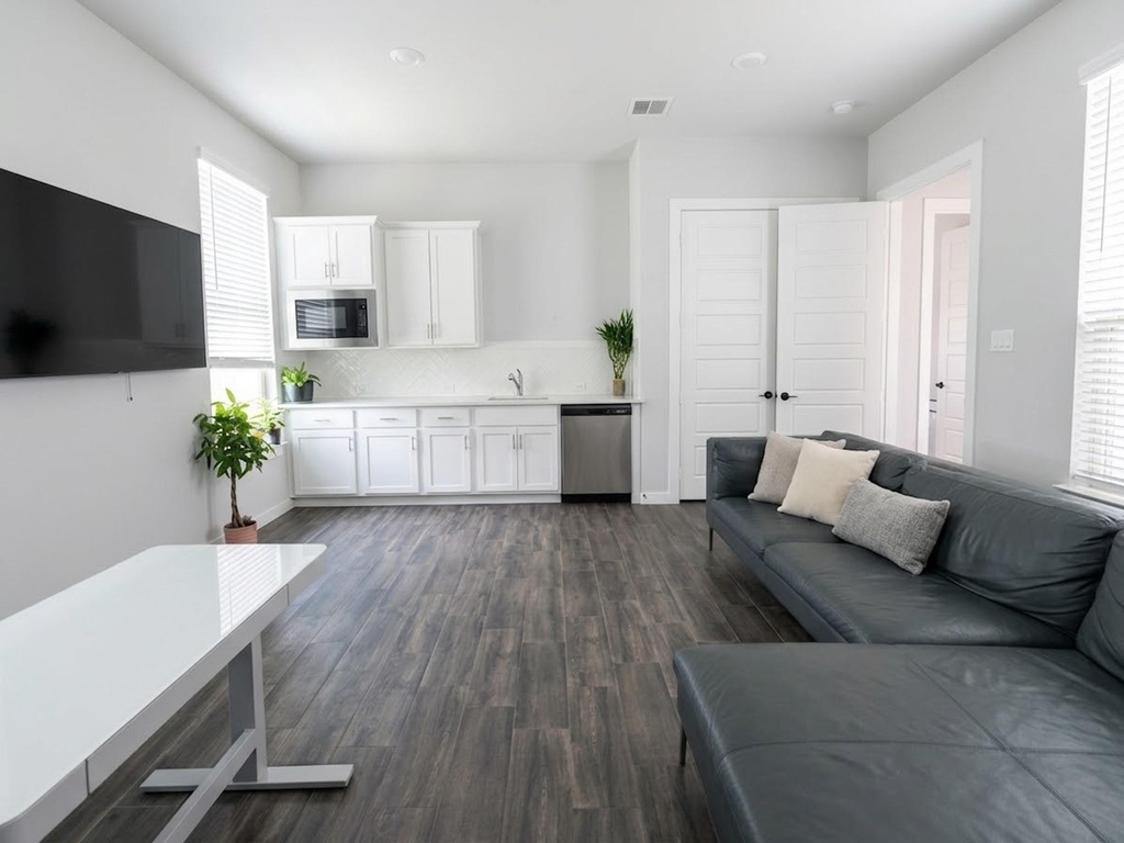 1708 Birch Street - Photo 17