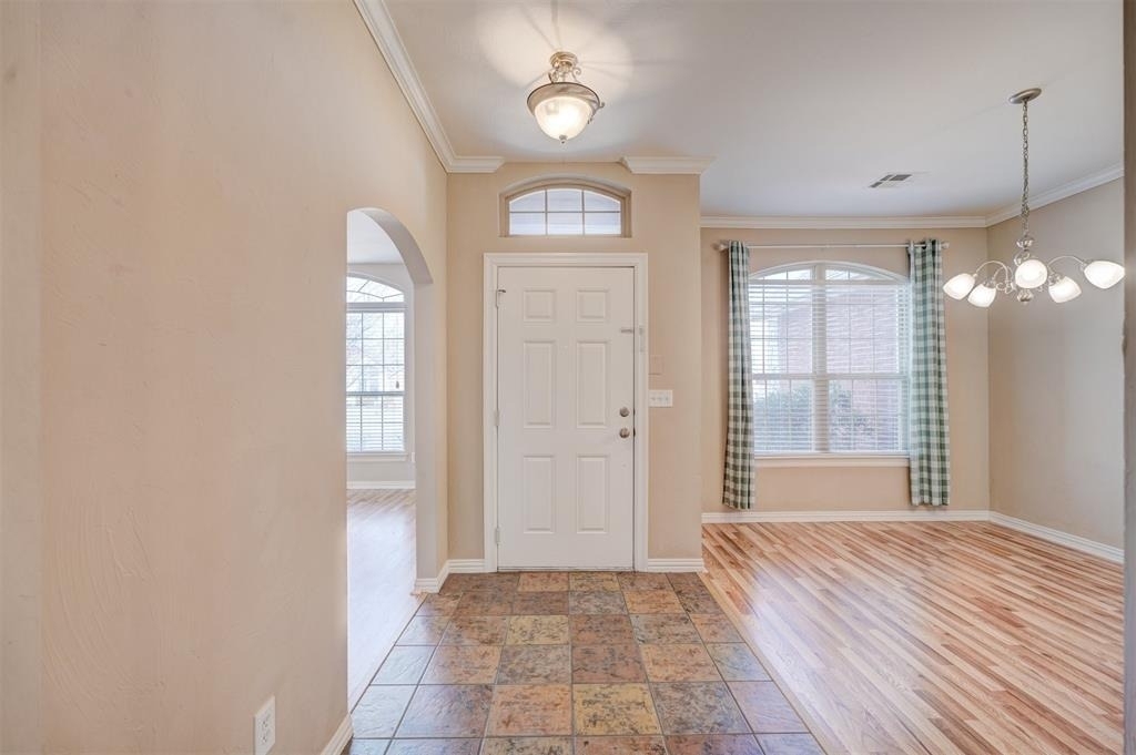 11016 Nw 104th Terrace - Photo 1