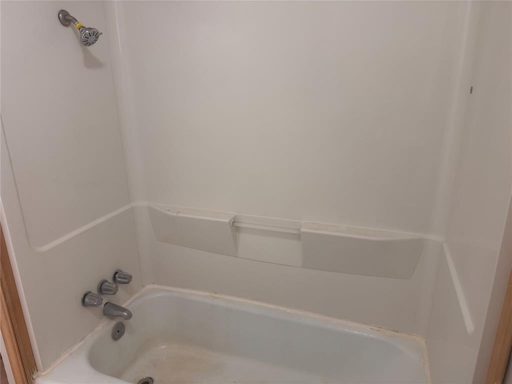 117 Ann Arbor Drive - Photo 8