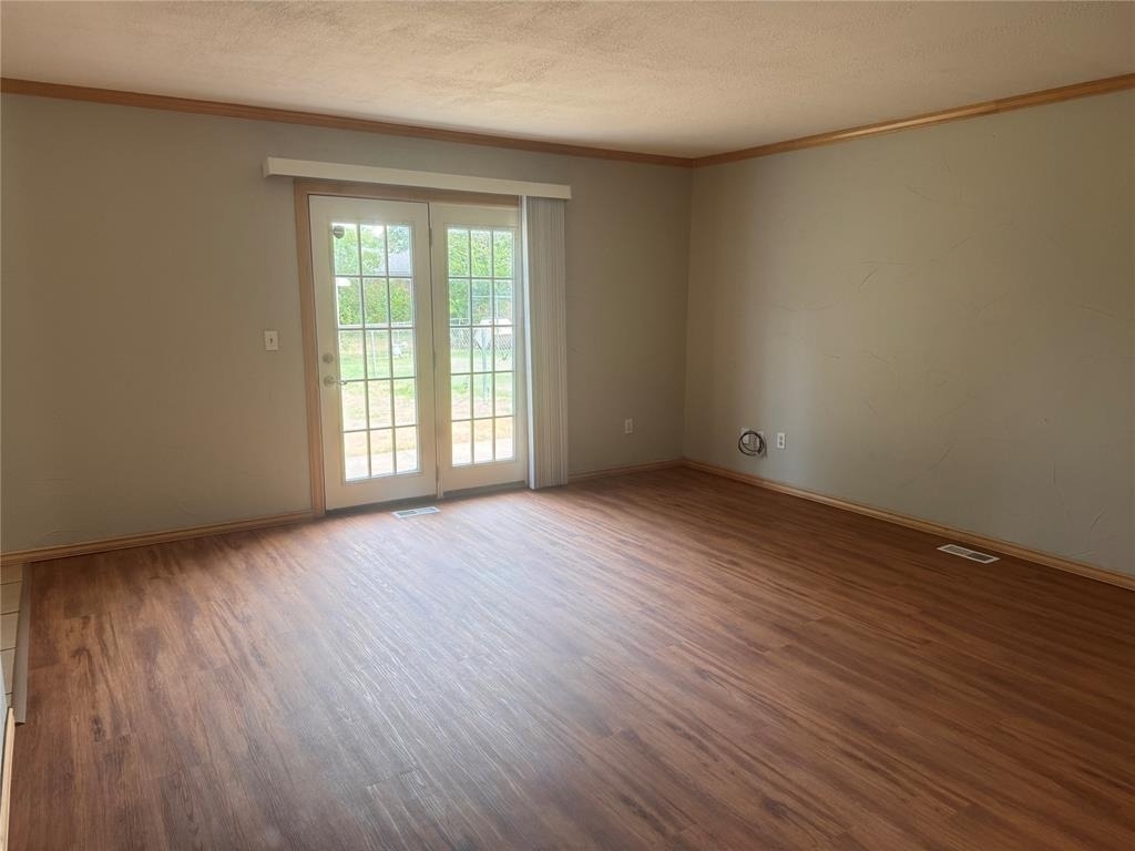 117 Ann Arbor Drive - Photo 3