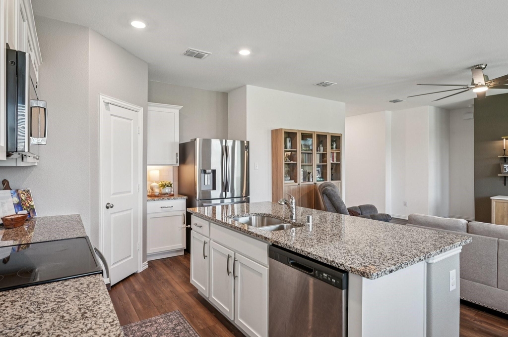 11600 Silver Queen Drive - Photo 12