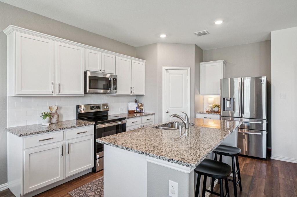 11600 Silver Queen Drive - Photo 11