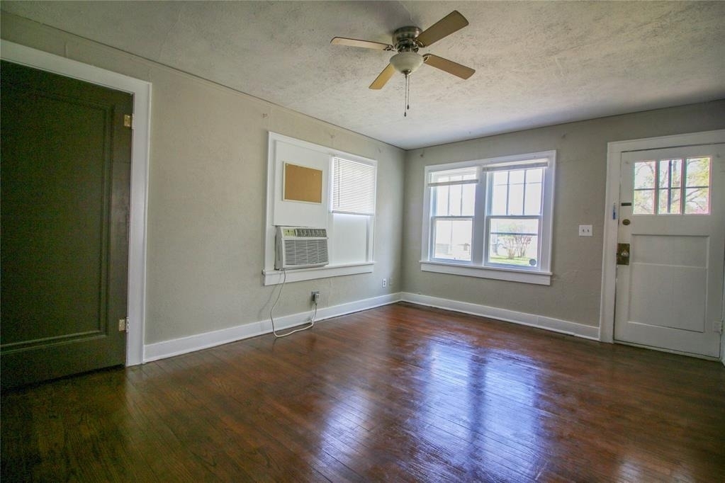 608 Chautauqua Avenue - Photo 2