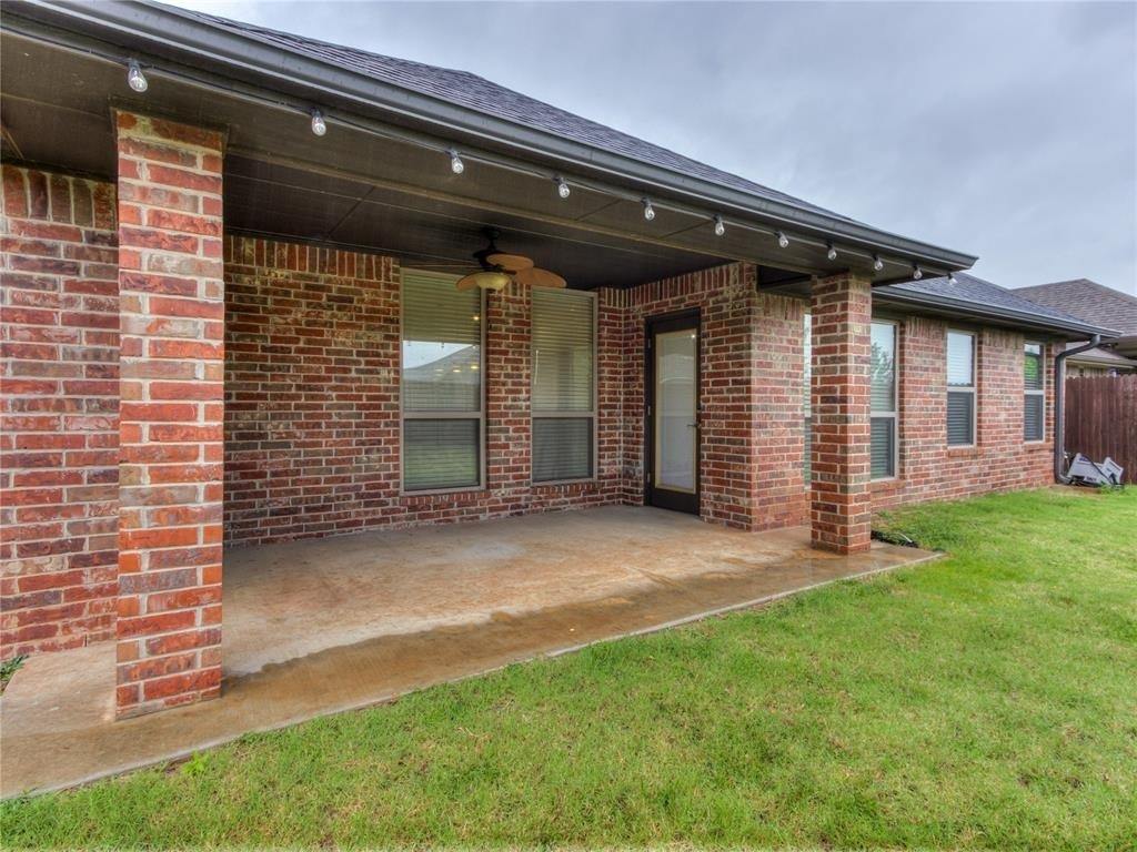 18316 Bridlington Drive - Photo 31