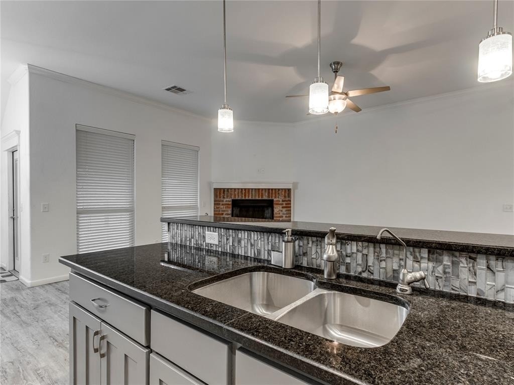 18316 Bridlington Drive - Photo 13